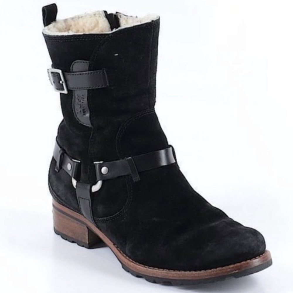 UGG Endell 5604 Black Suede Leather Shearling Ankle Harness Boot Distressed Sz 7